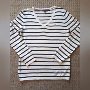 Tommy Hilfiger Vneck  Sweater